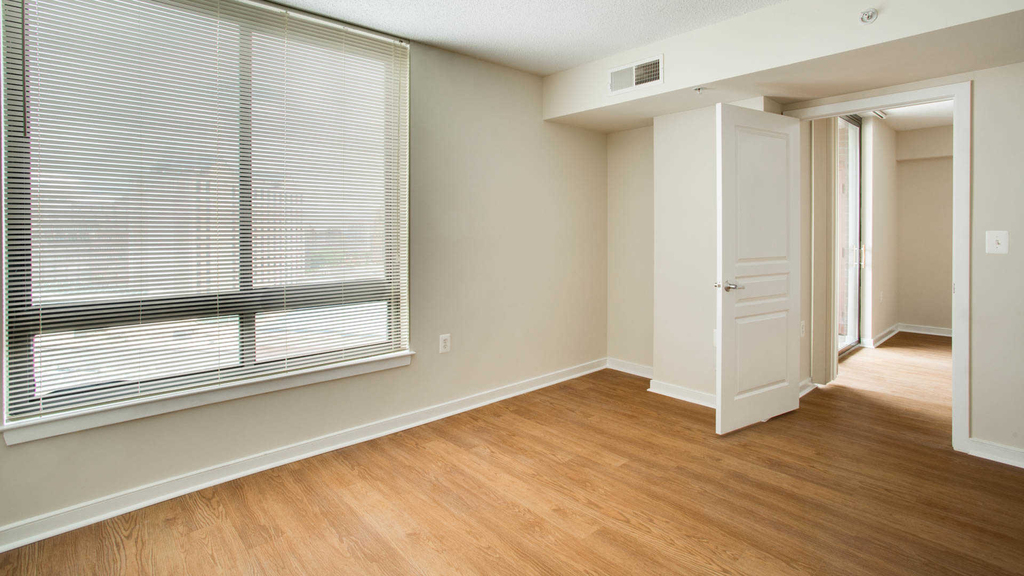 1401 S. Joyce Street - Photo 18