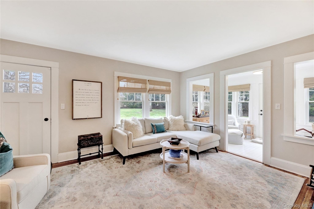 198 South Country Road - Photo 6