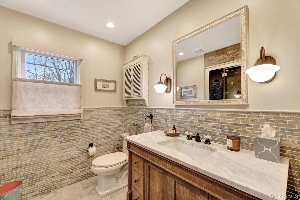 198 South Country Road - Photo 27
