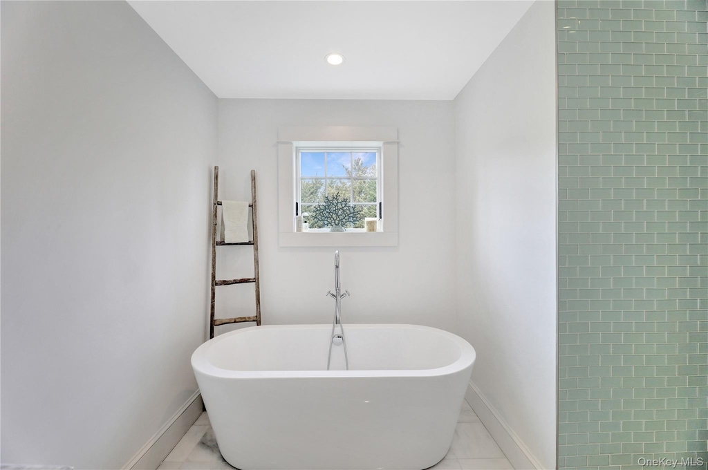 198 South Country Road - Photo 17