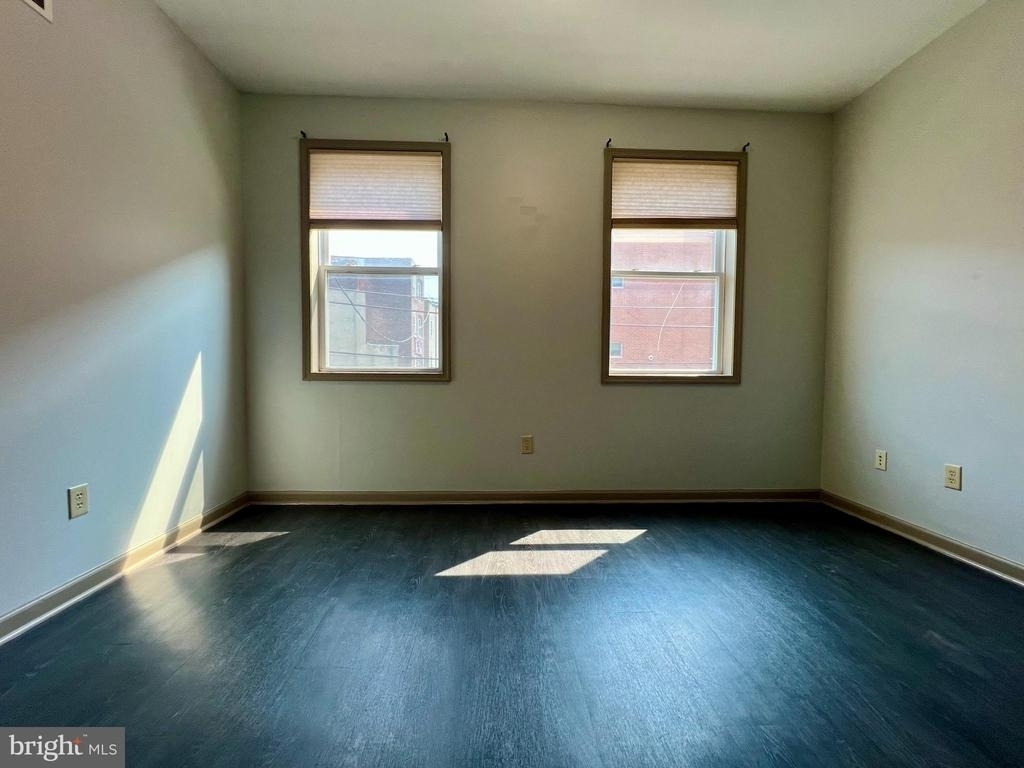 2154 N Carlisle Street - Photo 10