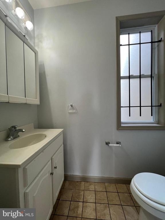 2154 N Carlisle Street - Photo 7