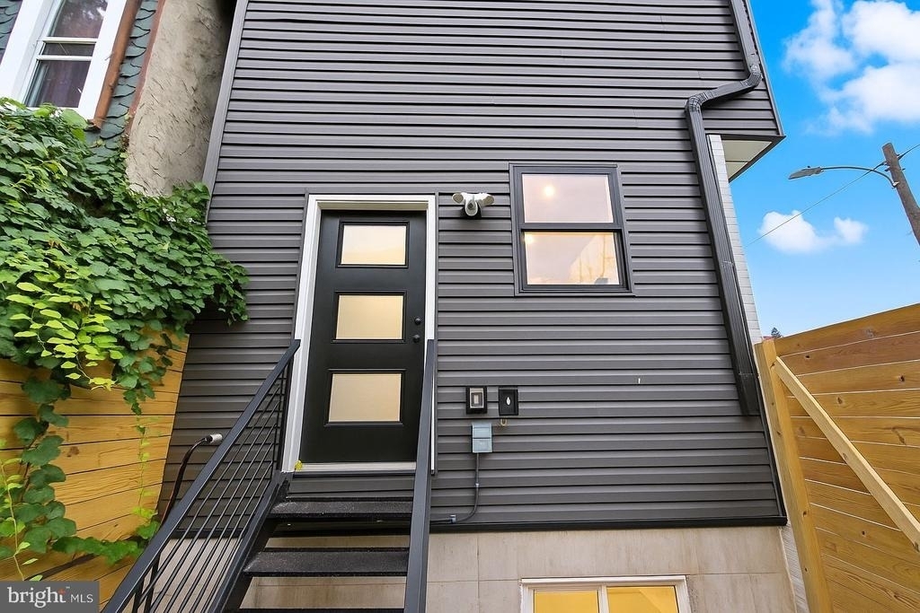 2713 W Montgomery Avenue - Photo 22