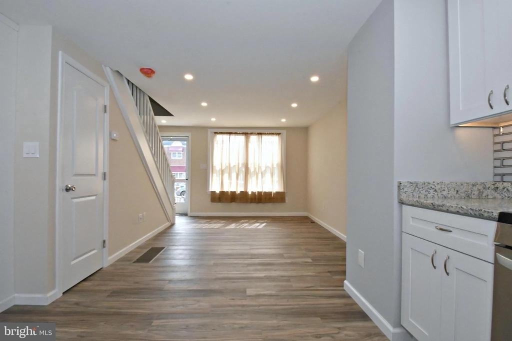 3554 Miller Street - Photo 2