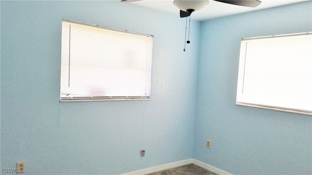 434 Buena Vista Boulevard S - Photo 7