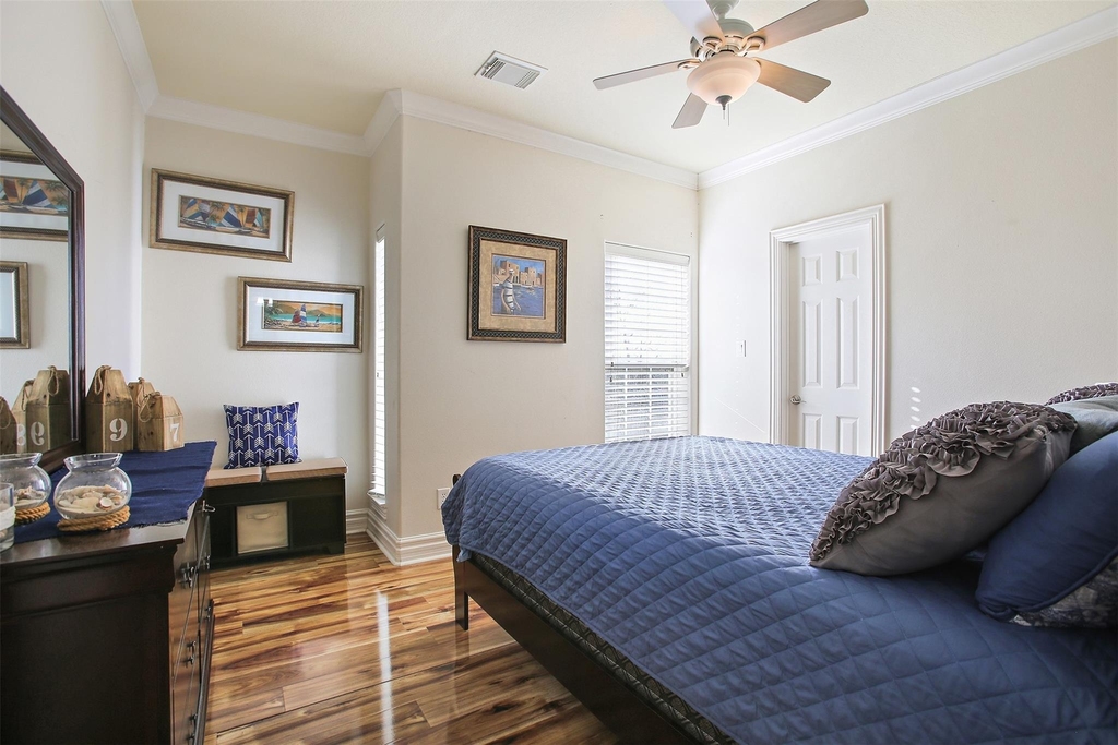 612 8th Street - Photo 15