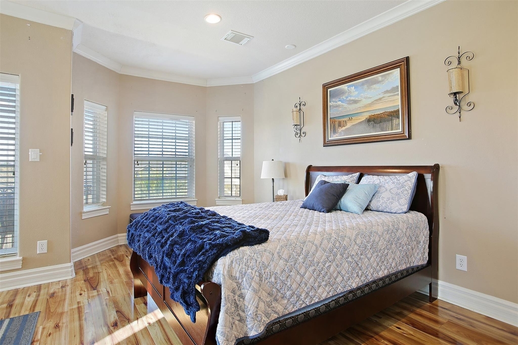 612 8th Street - Photo 10
