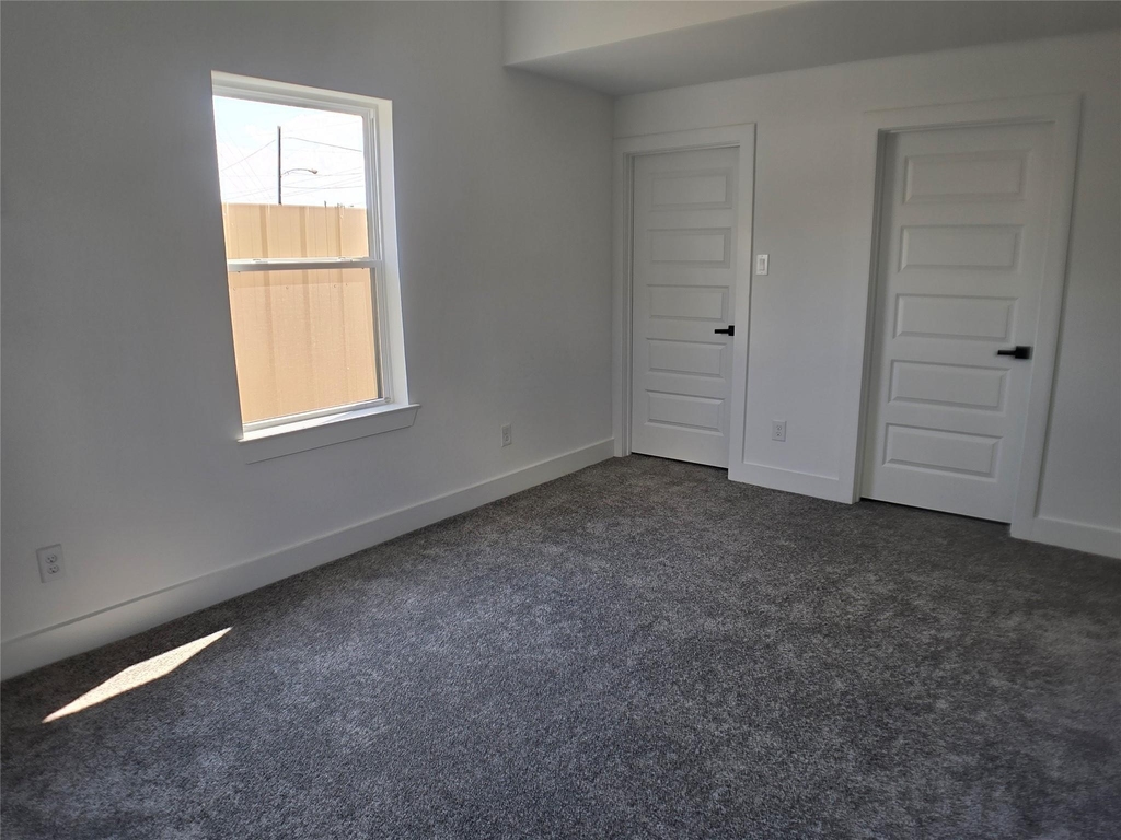 9808 Pelsey - Photo 8
