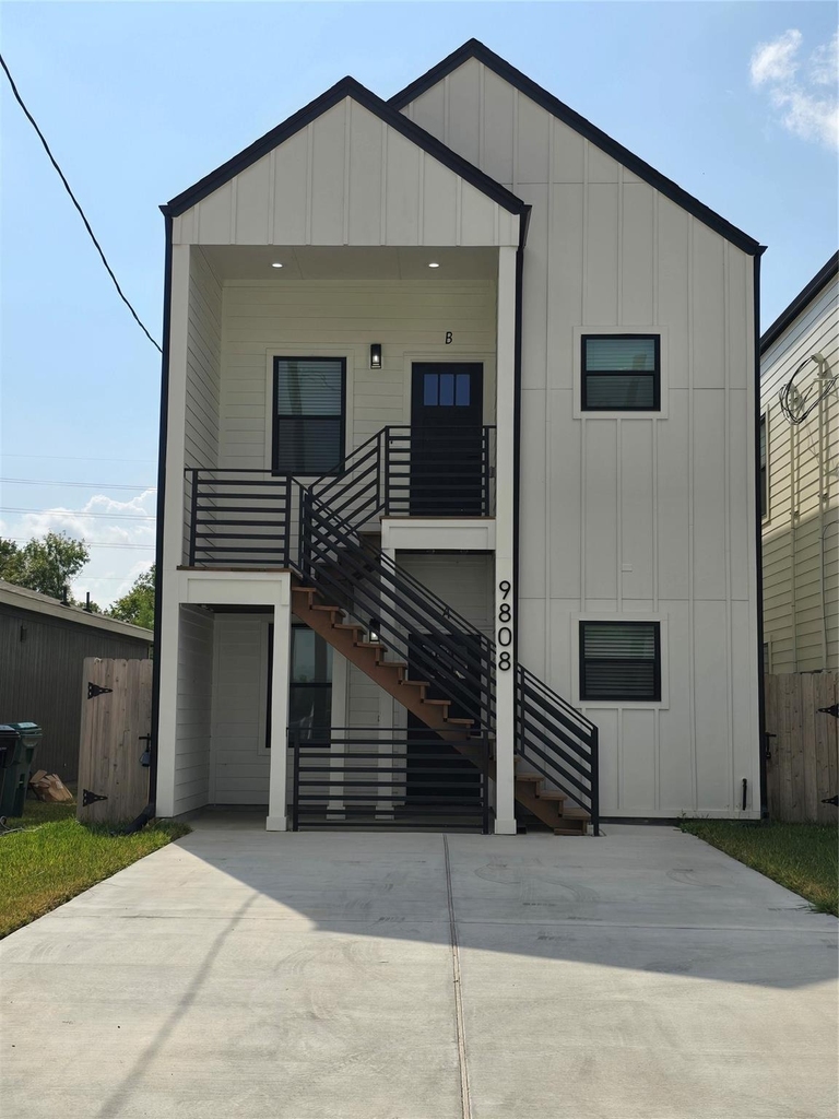 9808 Pelsey - Photo 0