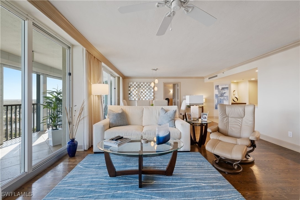 4651 Gulf Shore Boulevard N - Photo 15