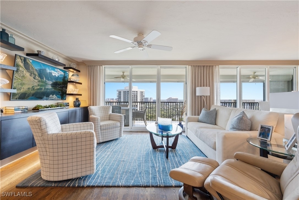 4651 Gulf Shore Boulevard N - Photo 4