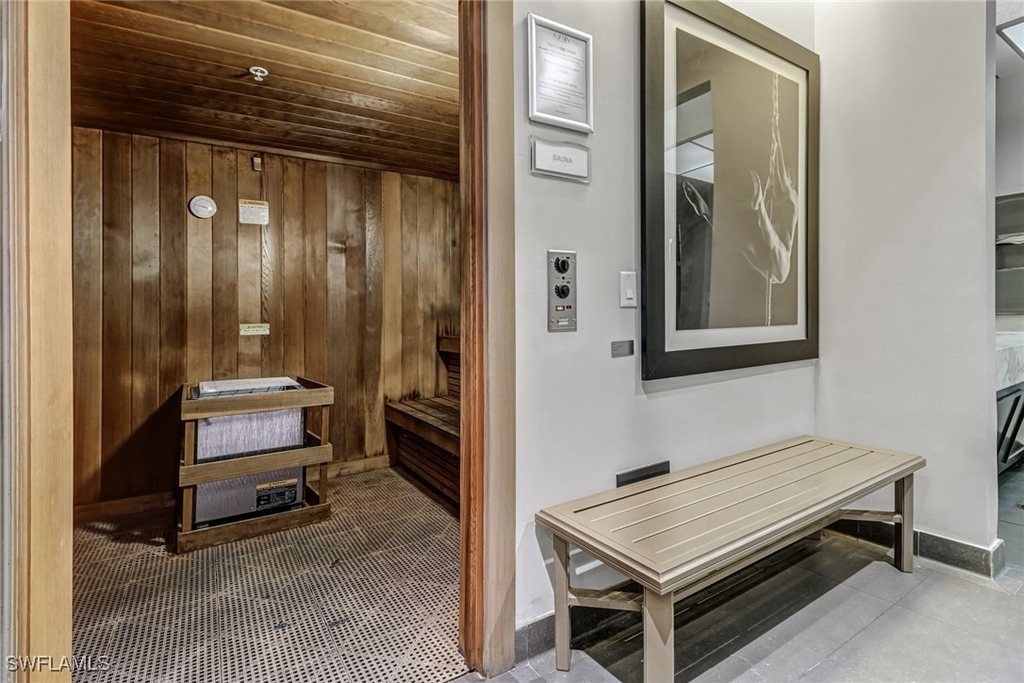 3000 Oasis Grand Boulevard - Photo 41