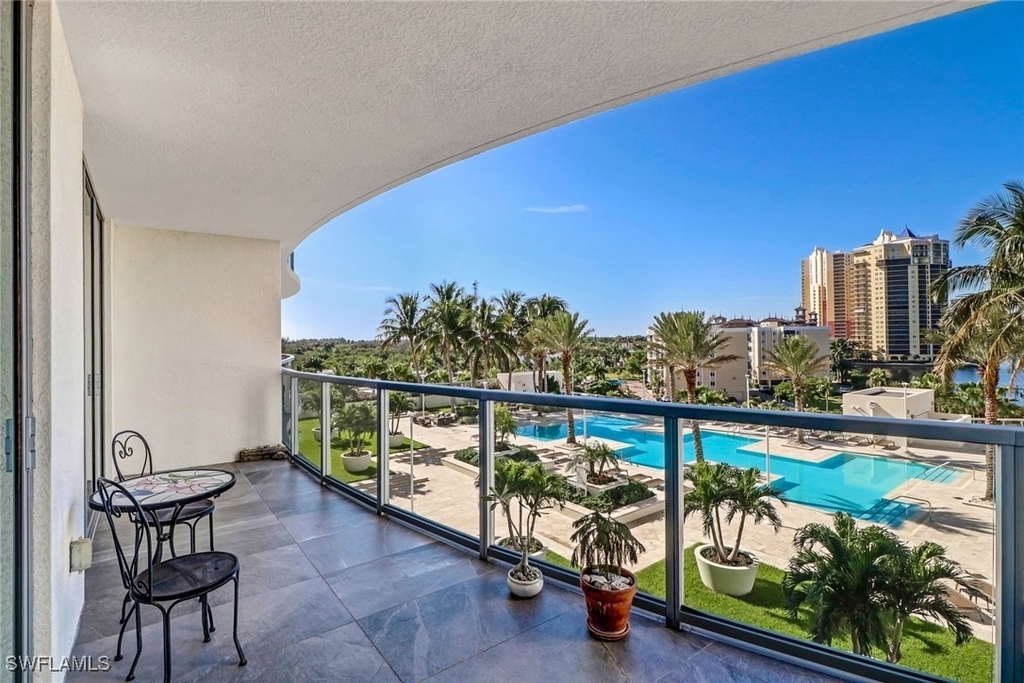 3000 Oasis Grand Boulevard - Photo 29