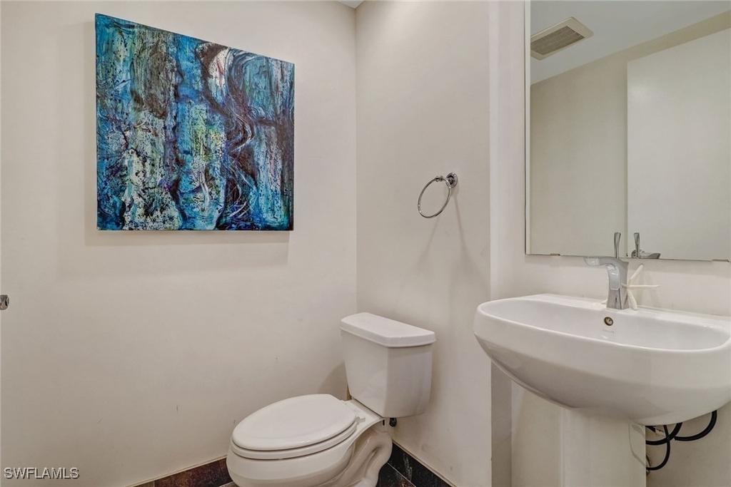 3000 Oasis Grand Boulevard - Photo 13