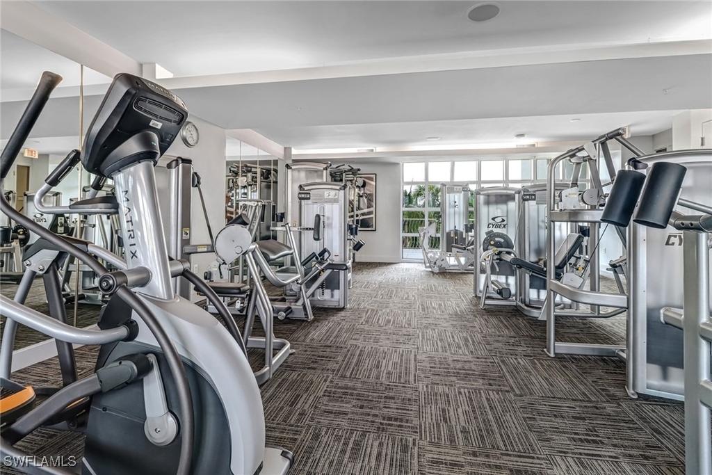 3000 Oasis Grand Boulevard - Photo 43