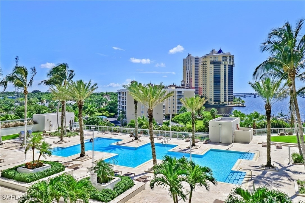 3000 Oasis Grand Boulevard - Photo 31