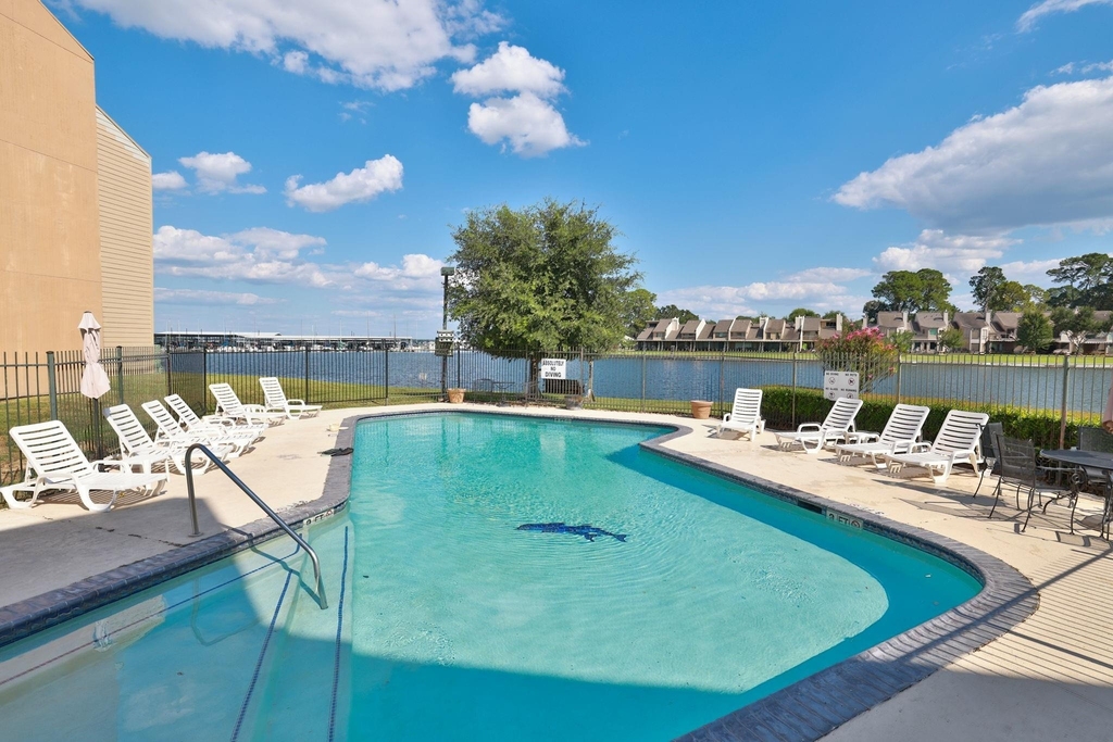 12600 Melville Drive - Photo 24