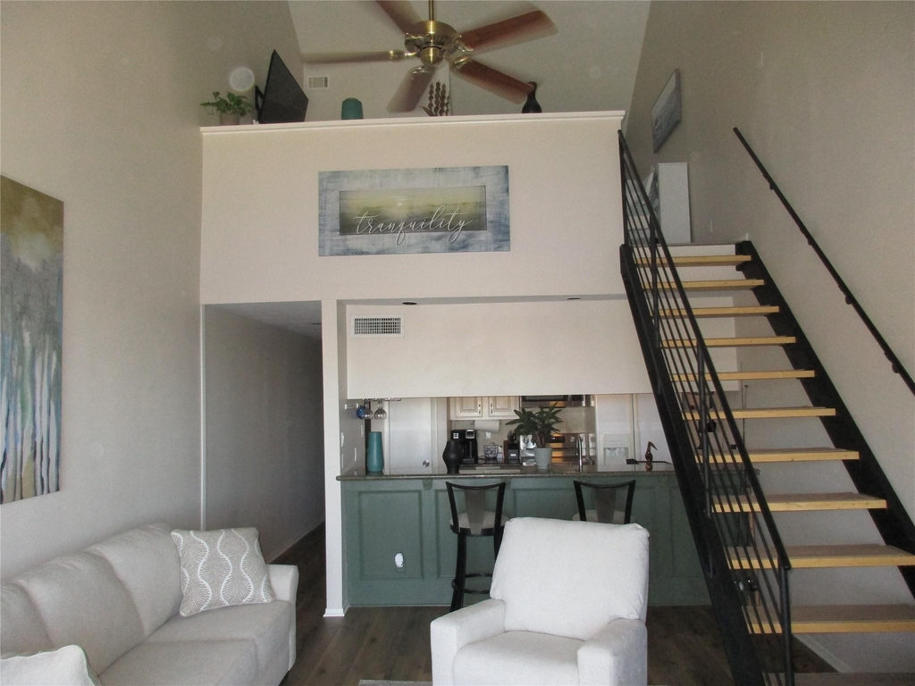 12600 Melville Drive - Photo 3