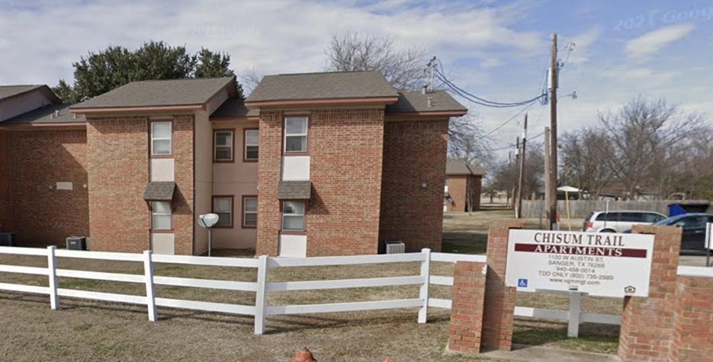 1100 W Austin St - Photo 6
