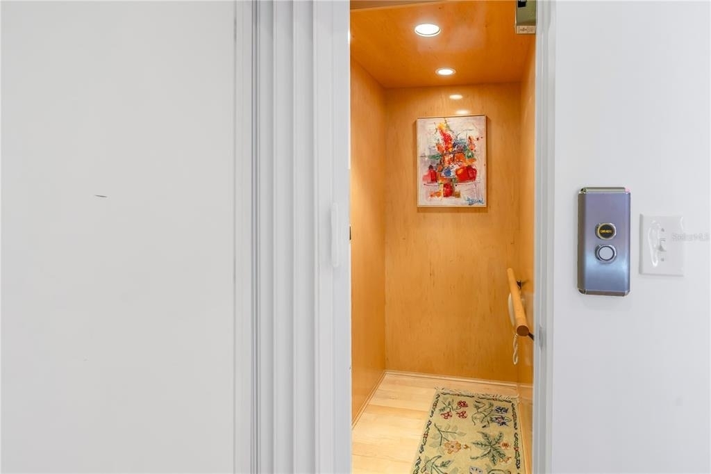 838 Monterey Boulevard Ne - Photo 17