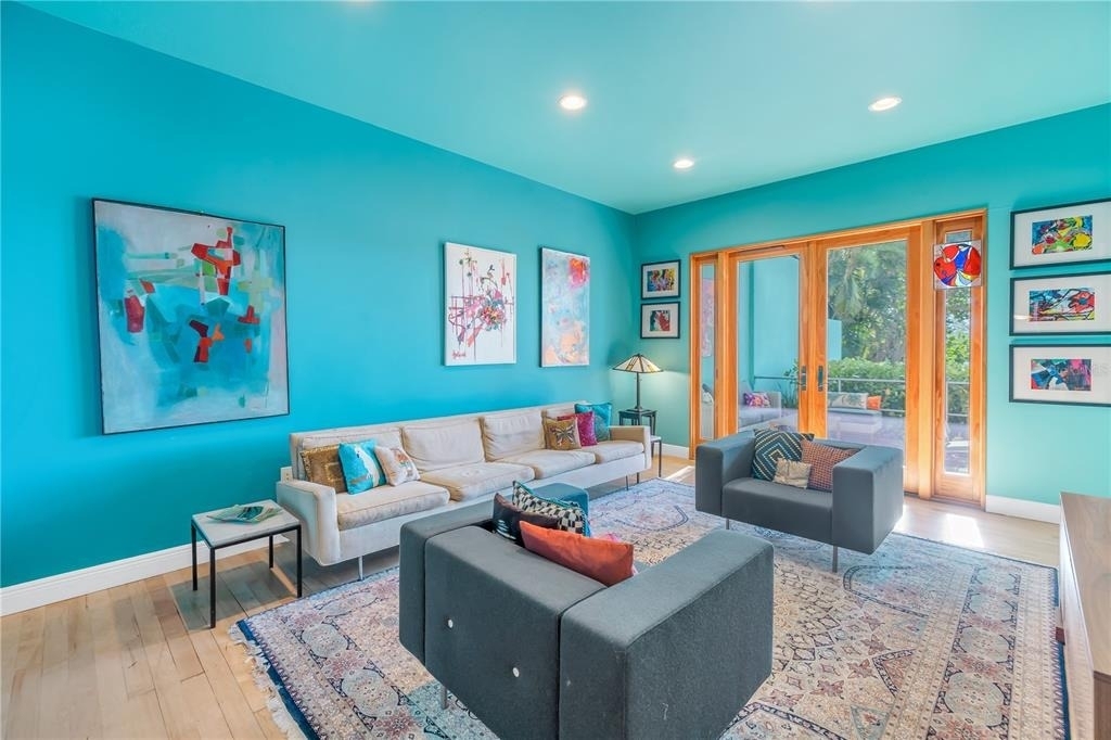 838 Monterey Boulevard Ne - Photo 9