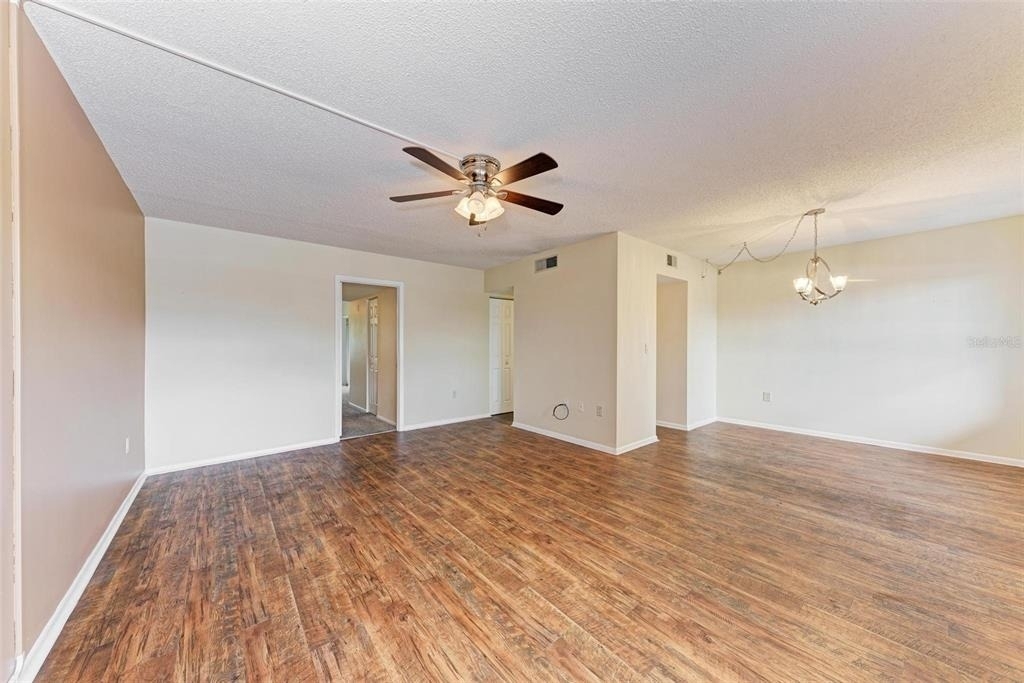 305 30th Avenue W - Photo 5