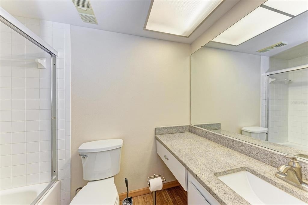 305 30th Avenue W - Photo 22