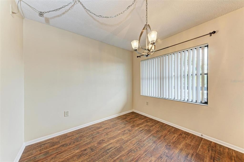 305 30th Avenue W - Photo 10