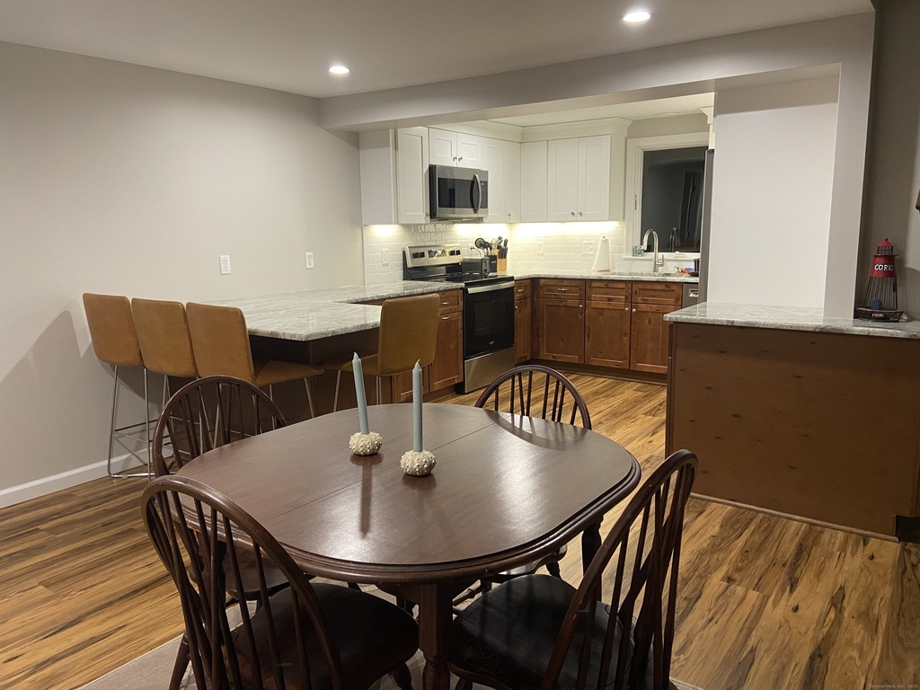 142 Old Black Point Road - Photo 5