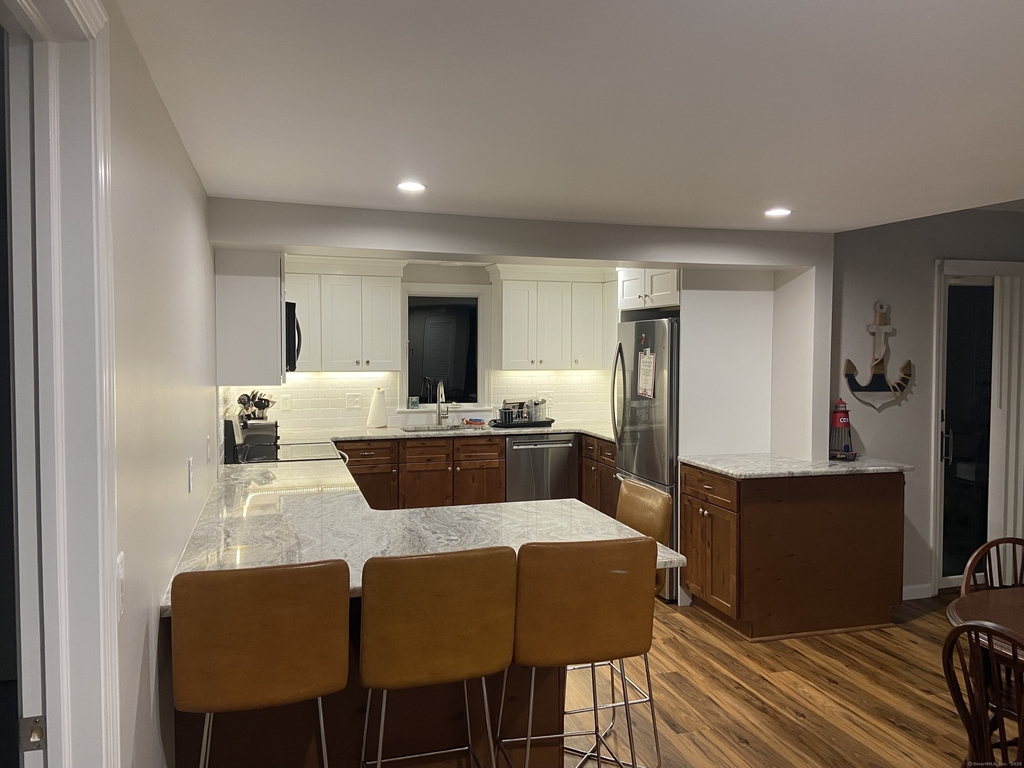 142 Old Black Point Road - Photo 3