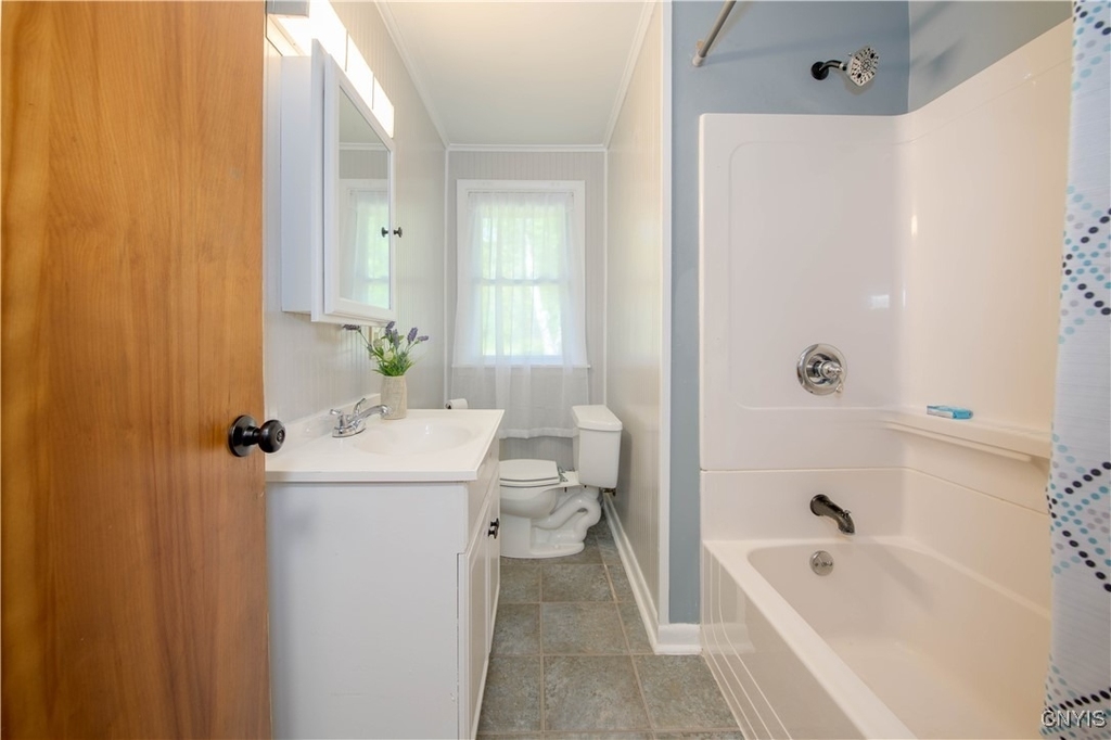 1919 W Lake Road - Photo 11