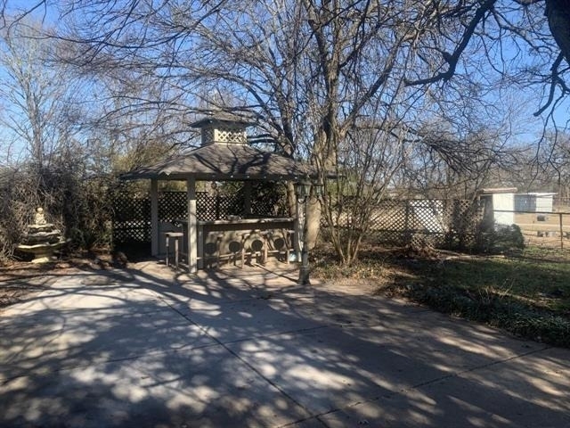 2030 Milrany Lane - Photo 17