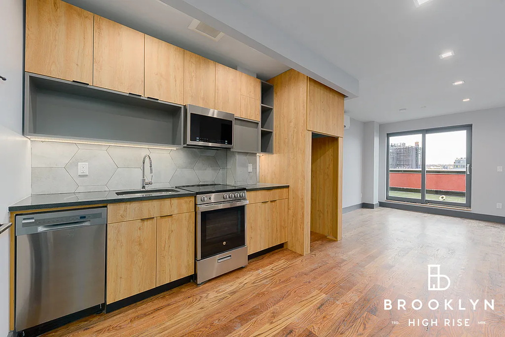 Irving  Ave ,  Gates Avenue - Photo 18