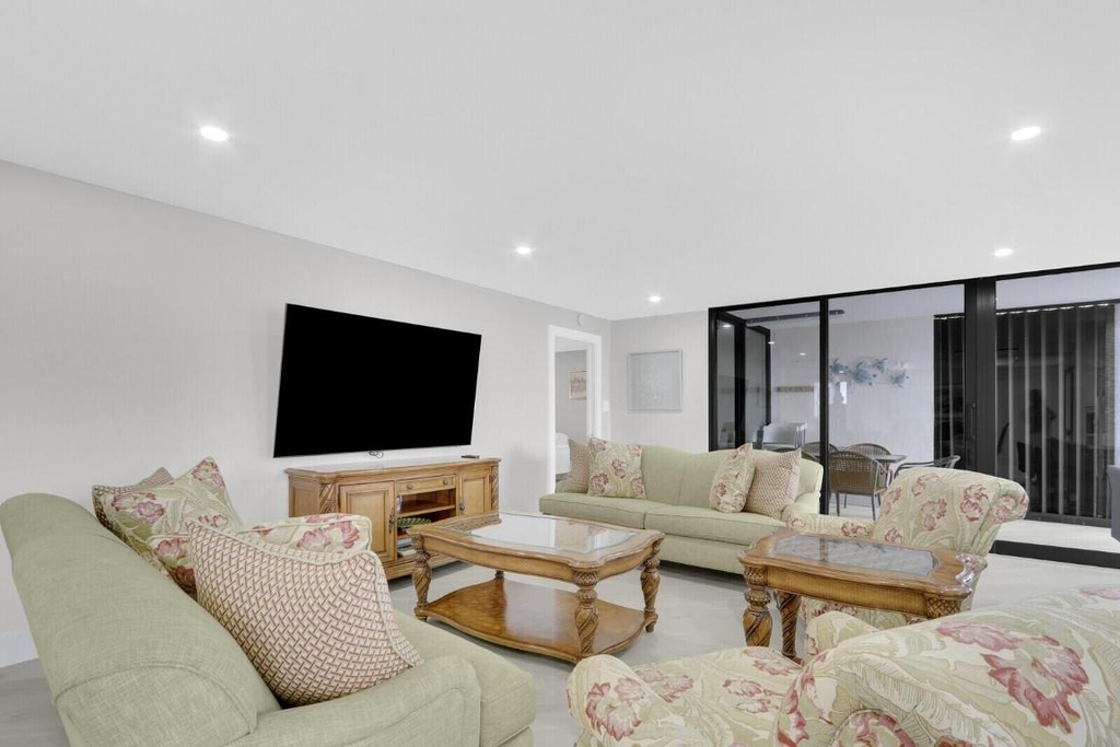 5380 N Ocean Drive - Photo 6