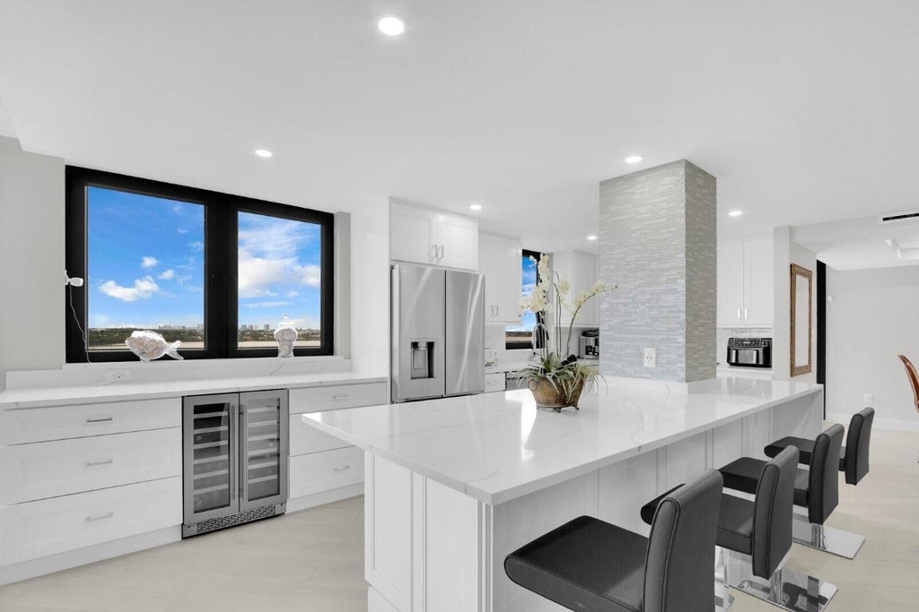 5380 N Ocean Drive - Photo 11