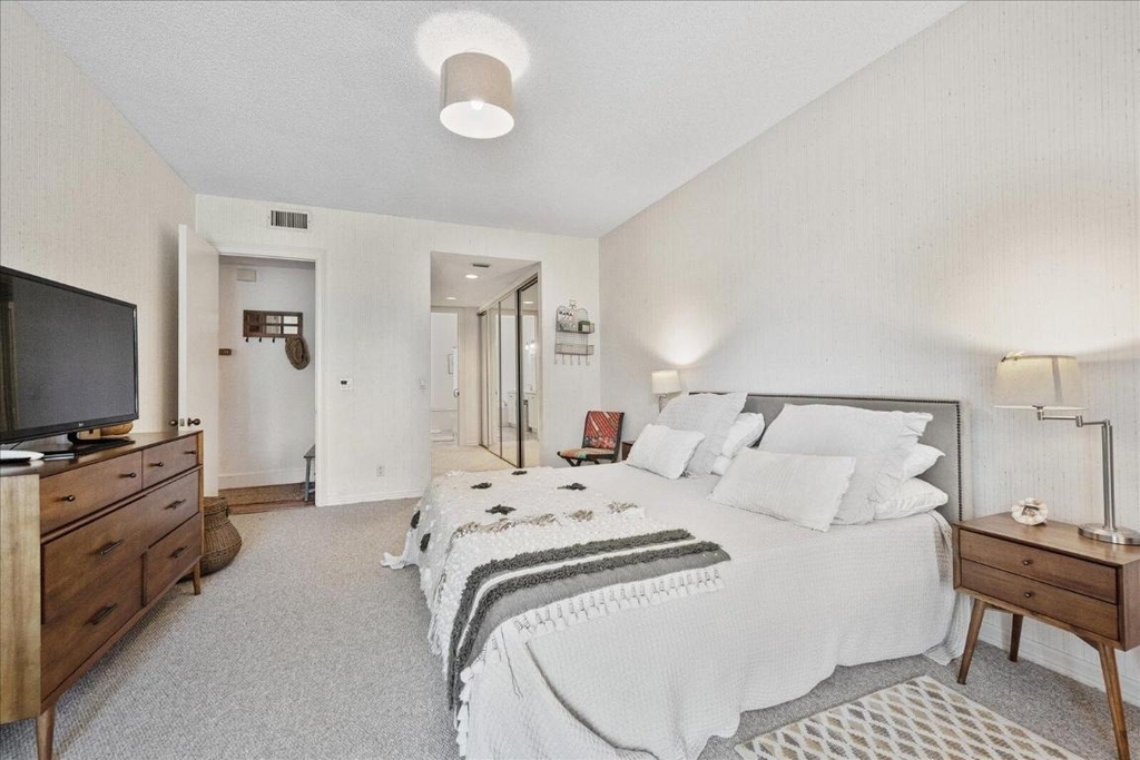 2585 Sheltingham Drive - Photo 19
