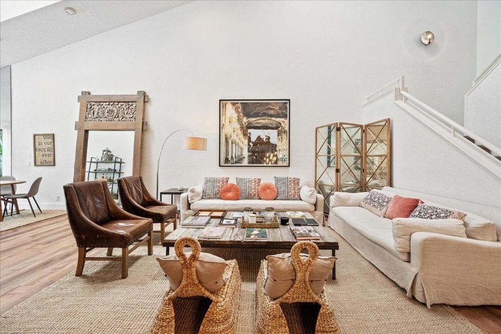 2585 Sheltingham Drive - Photo 8