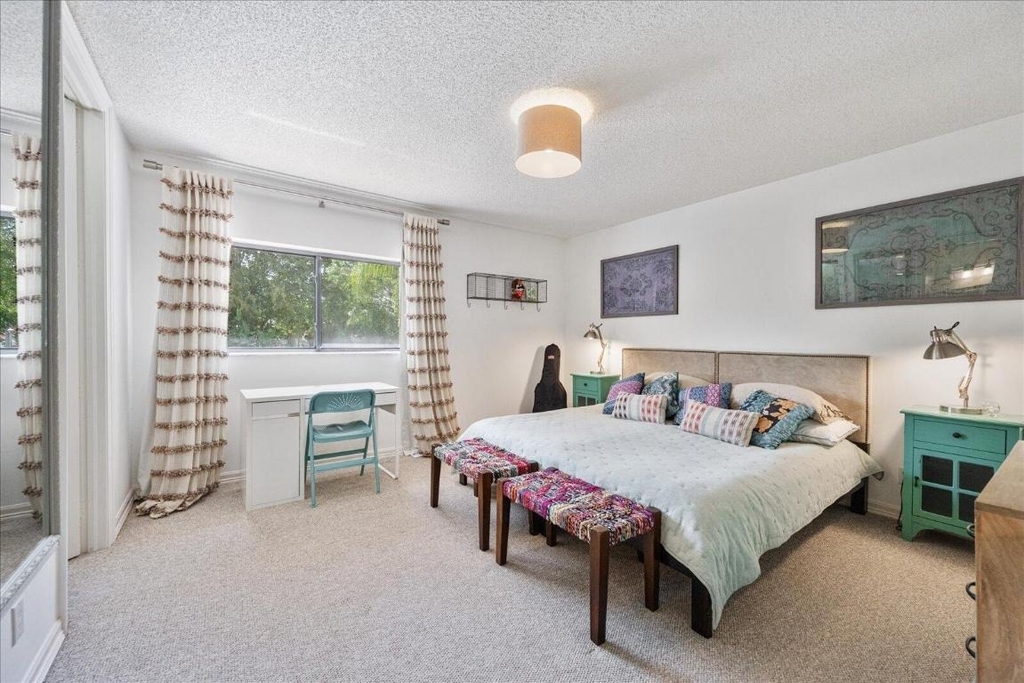 2585 Sheltingham Drive - Photo 33