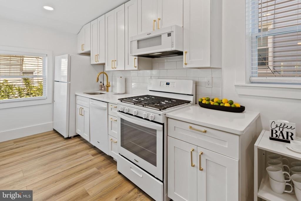 1 S Delancy Place - Photo 26