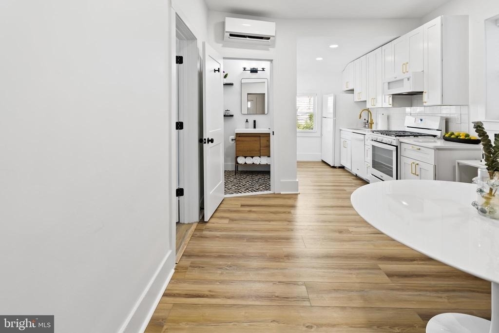 1 S Delancy Place - Photo 19