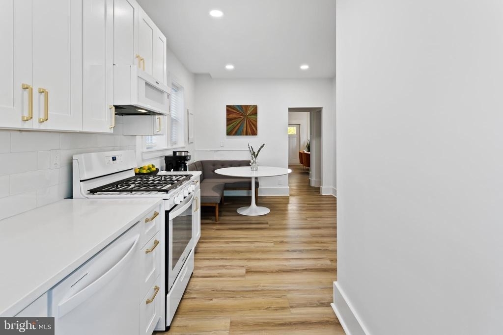 1 S Delancy Place - Photo 31