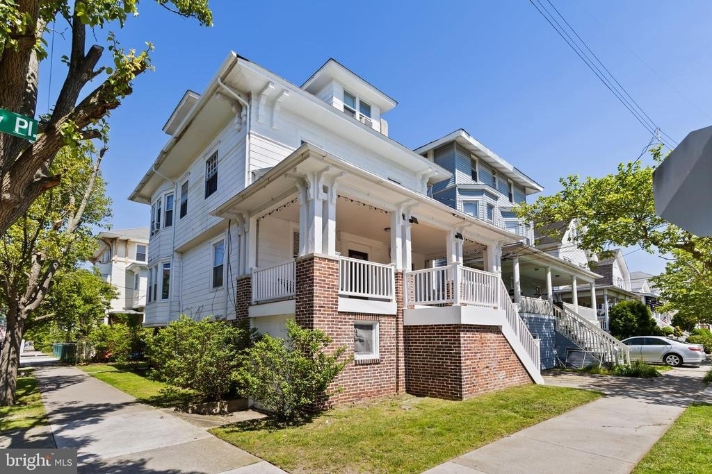 1 S Delancy Place - Photo 1