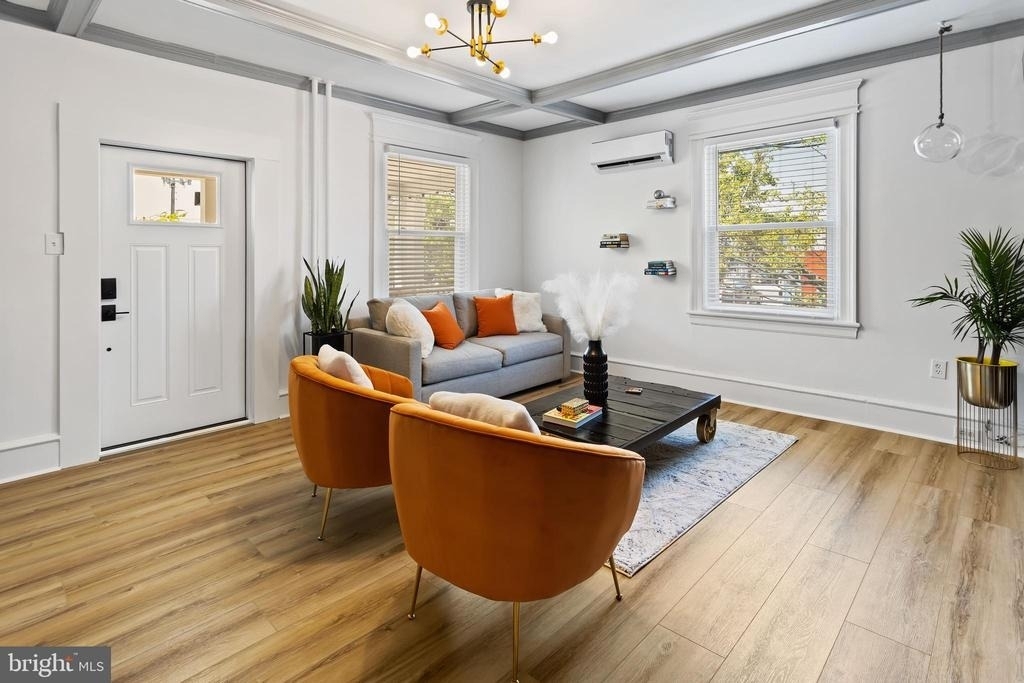 1 S Delancy Place - Photo 12