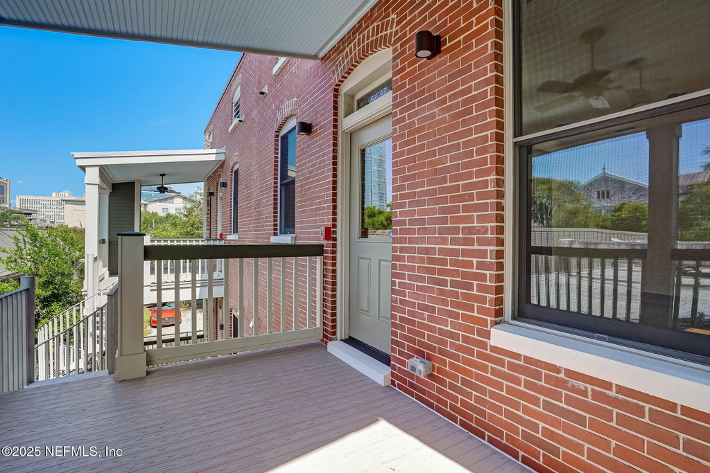 122 E Duval Street - Photo 19