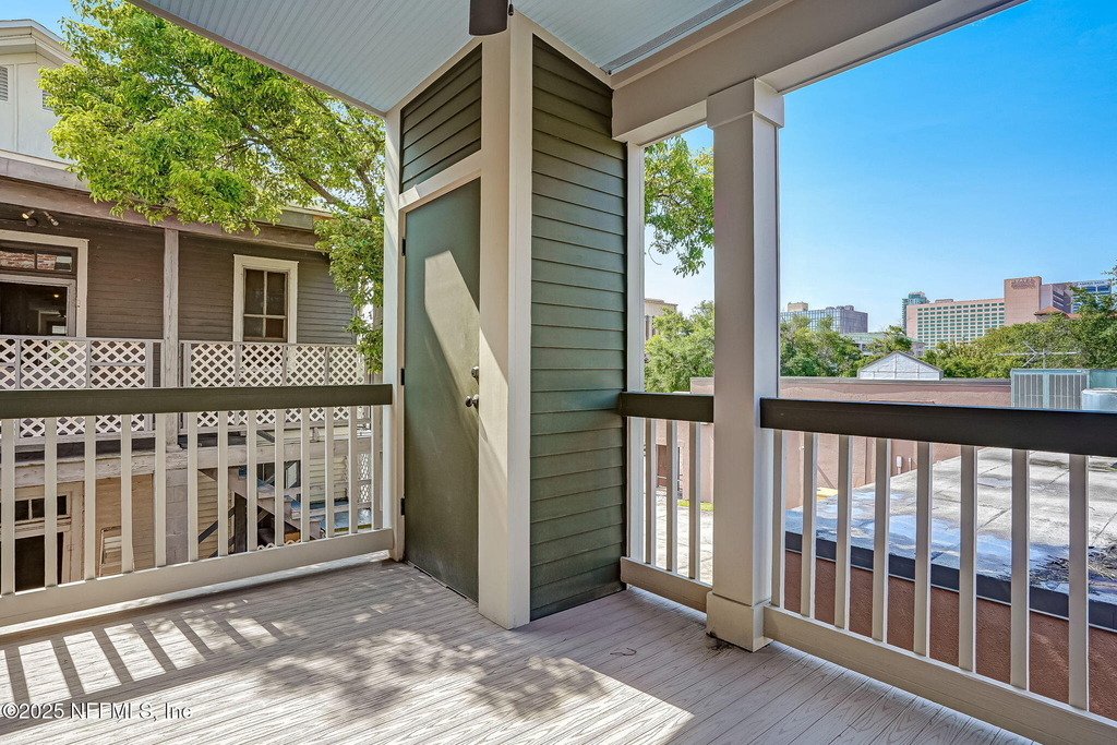 122 E Duval Street - Photo 18