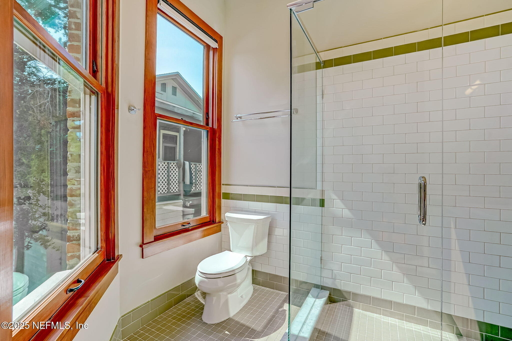 122 E Duval Street - Photo 13