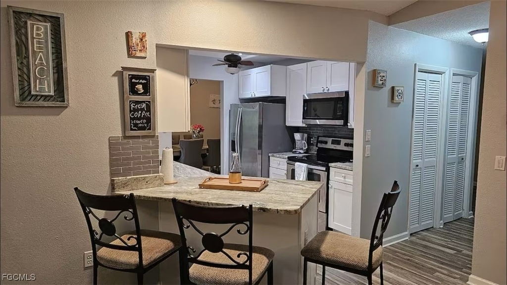 11195 Seabreeze Avenue - Photo 21