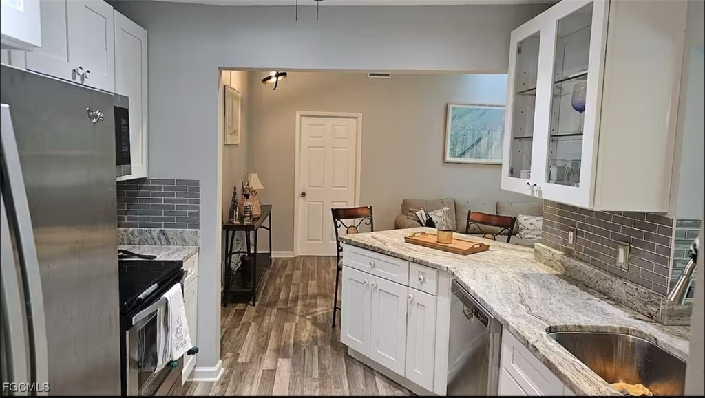 11195 Seabreeze Avenue - Photo 13