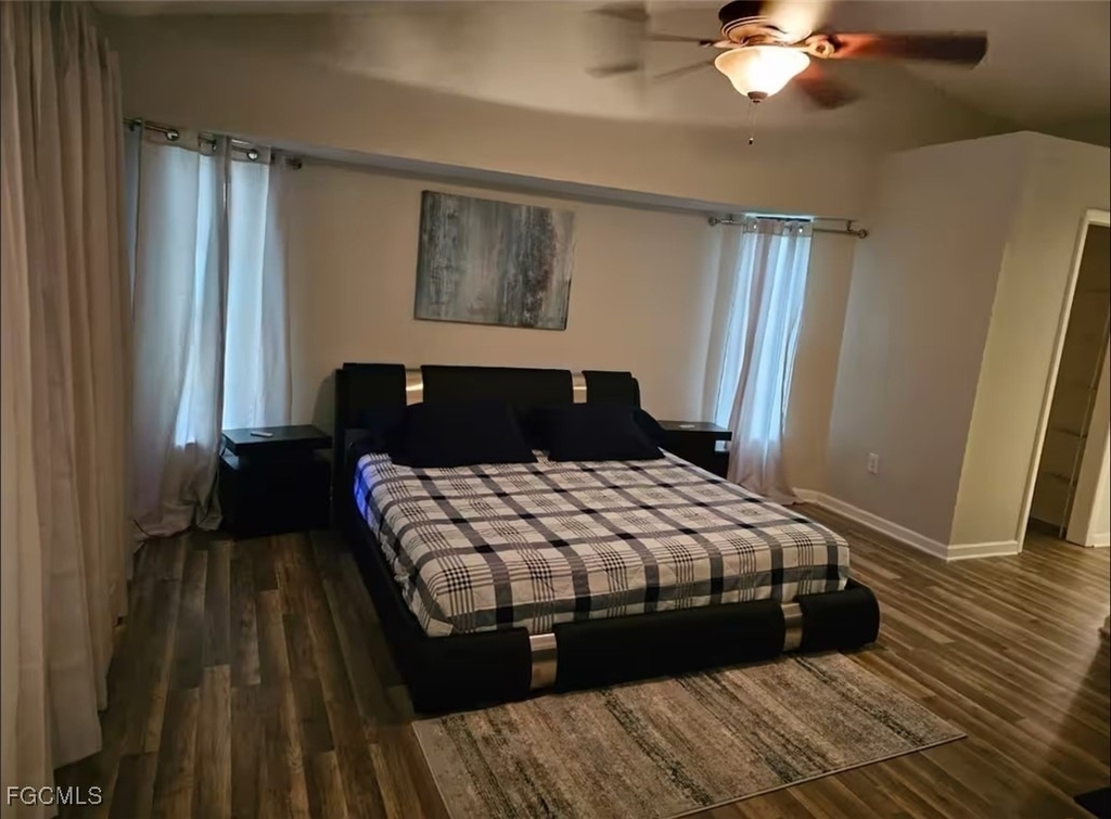 11195 Seabreeze Avenue - Photo 10