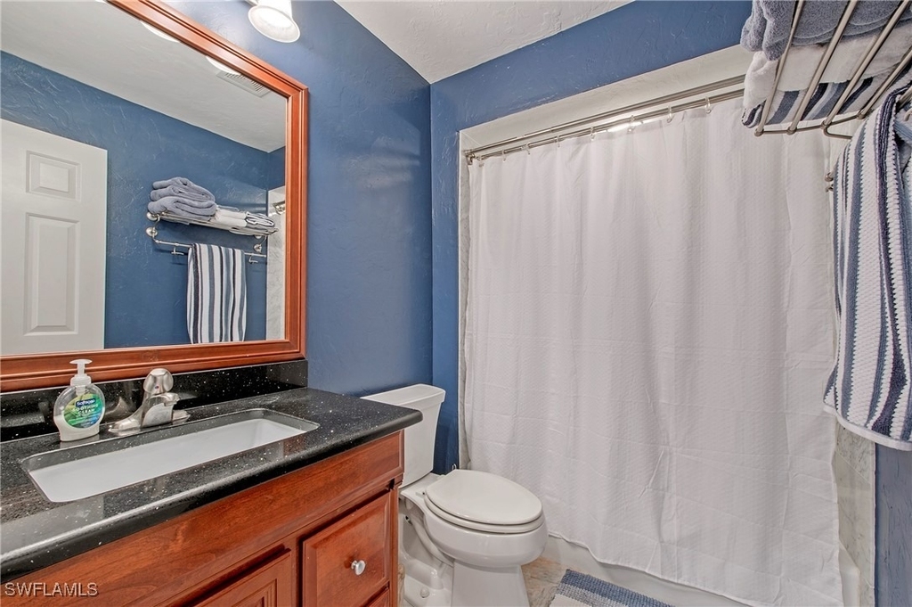 722 10th Avenue S - Photo 13